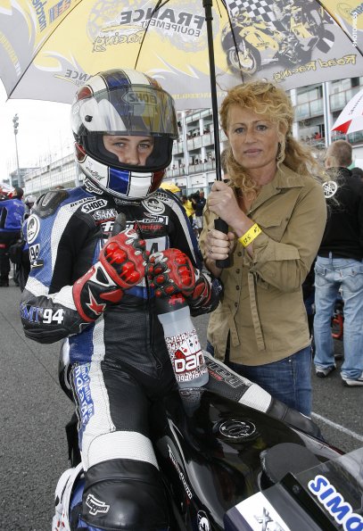 MAGNY-COURS  - FSBK 2011
5 ème manche du Championnat de France Superbike
16 & 17 Juillet 2011
© PHOTOPRESS
Tel: 04 93 37 95 96
info@photopress.fr